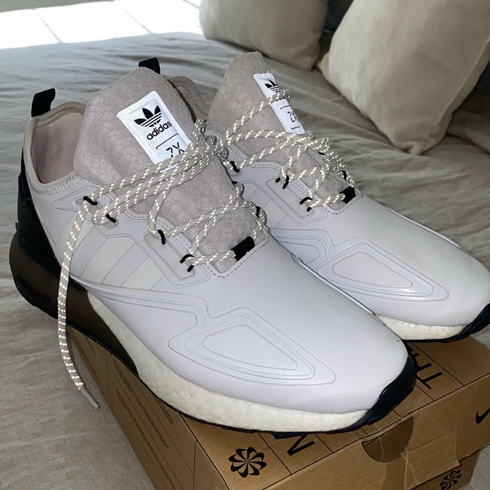 Adidas xxl 2k boost white and black, men’s size 12